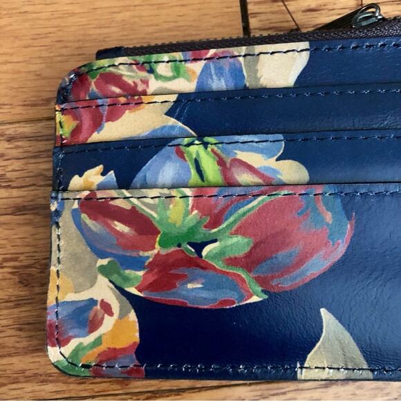 Patricia Nash Cassis Le Fleur ID Leather Card Blue Floral Wallet NWT - Picture 4 of 7